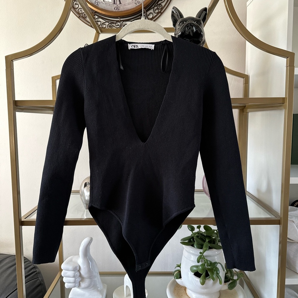 Zara Black Ribbed Bodysuit